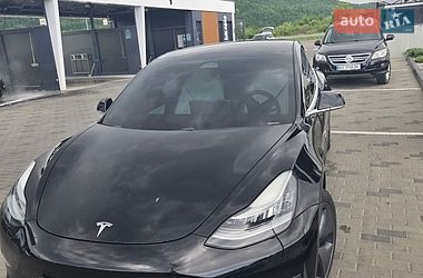 tesla model-3 2019 в Хуст от профессионального продавца Владік