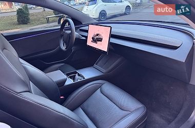 Седан Tesla Model 3 2024 в Одессе