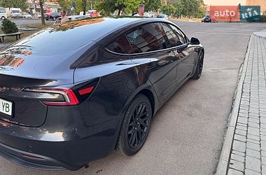 Седан Tesla Model 3 2024 в Одессе