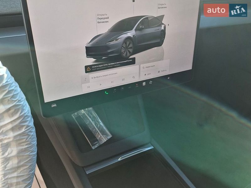 Седан Tesla Model 3 2024 в Одессе