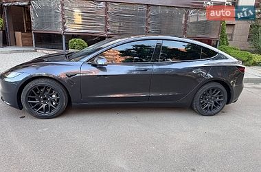 Седан Tesla Model 3 2024 в Одессе