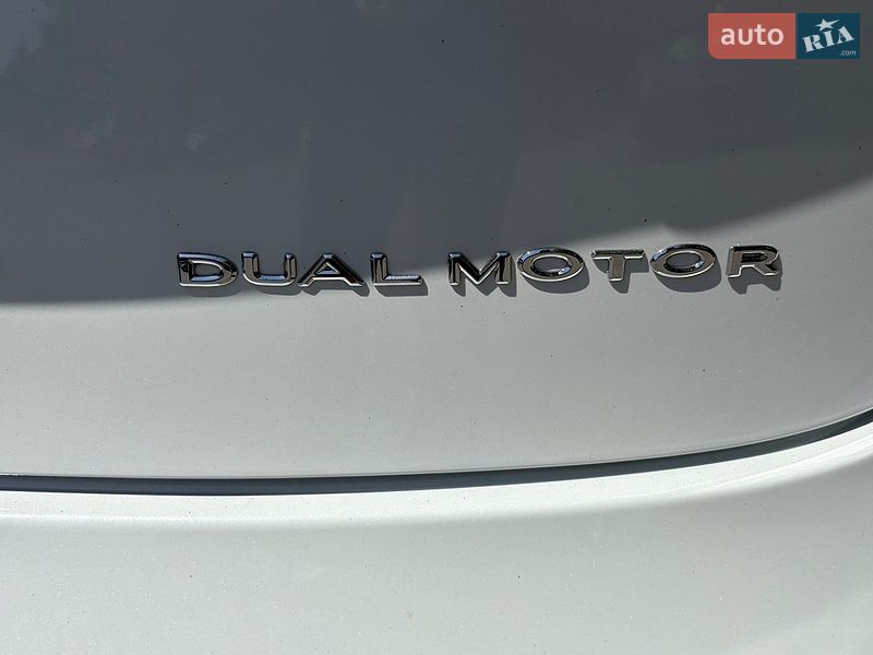 Седан Tesla Model 3 2021 в Луцьку