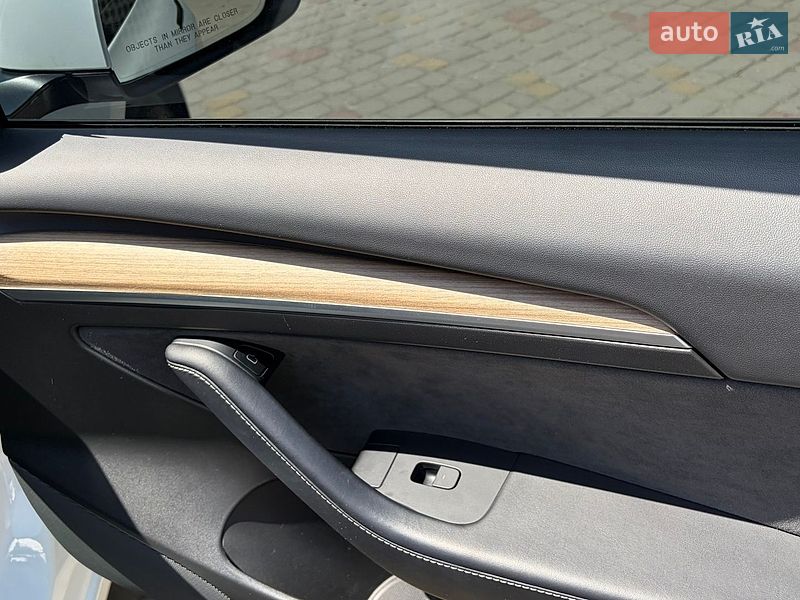 Седан Tesla Model 3 2021 в Луцке фото 10 Седан Tesla Model 3 2021 в Луцке