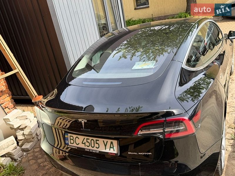 Седан Tesla Model 3 2019 в Львове фото 3 Седан Tesla Model 3 2019 в Львове