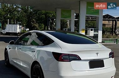 Седан Tesla Model 3 2019 в Миколаєві