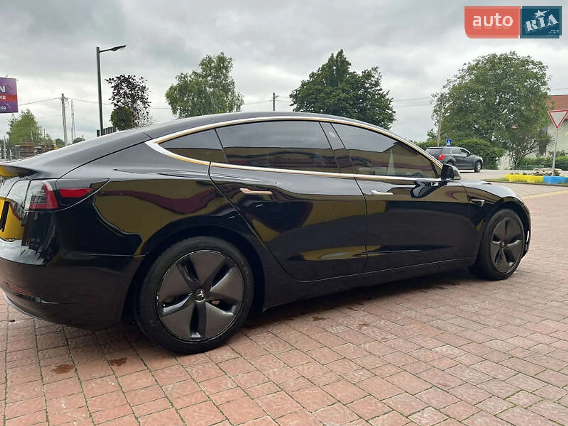 2019 Tesla Model 3 - мініатюра 11