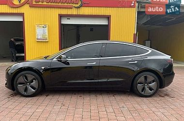 Седан Tesla Model 3 2019 в Вінниці фото 13 Седан Tesla Model 3 2019 в Вінниці