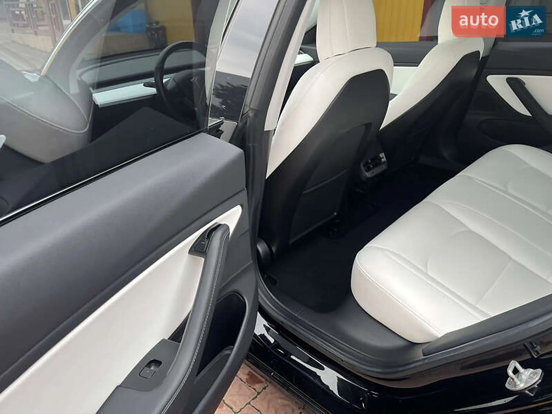 2019 Tesla Model 3 - мініатюра 30