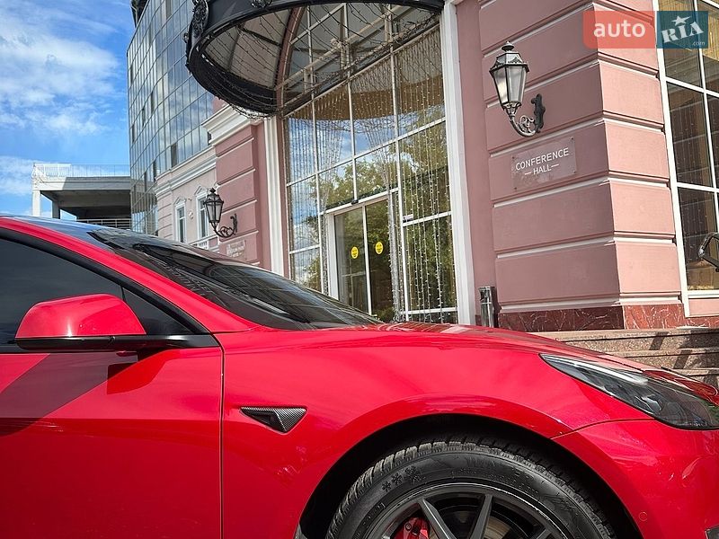 Седан Tesla Model 3 2021 в Одесі