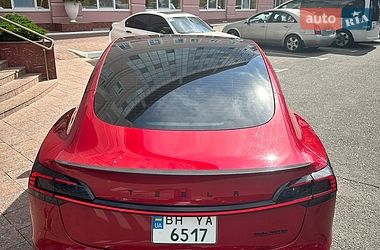 Седан Tesla Model 3 2021 в Одесі