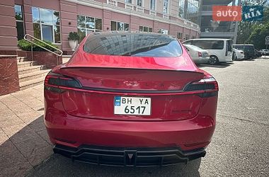 Седан Tesla Model 3 2021 в Одесі