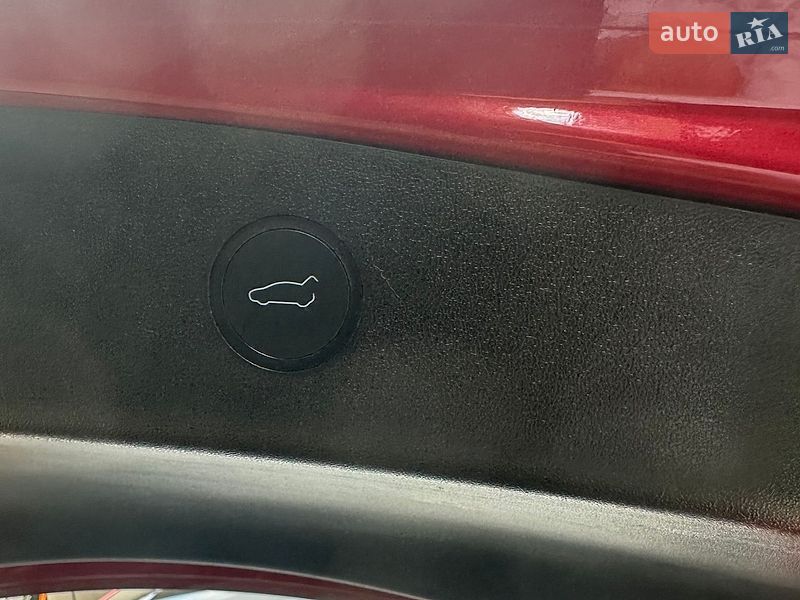 Седан Tesla Model 3 2021 в Одесі