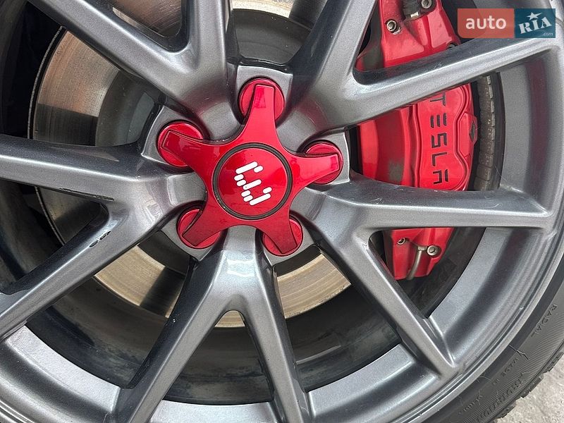 Седан Tesla Model 3 2021 в Одесі