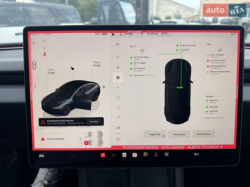 Седан Tesla Model 3 2024 в Луцьку