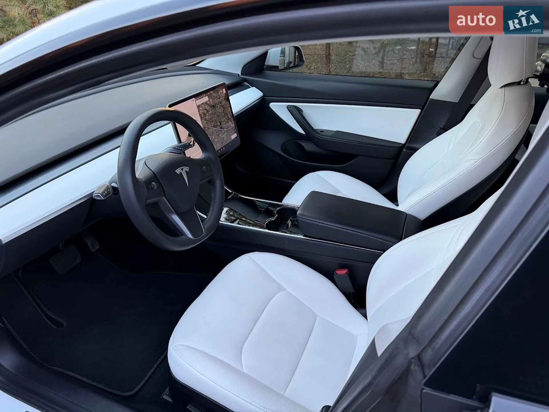 2020 Tesla Model 3 - мініатюра 18