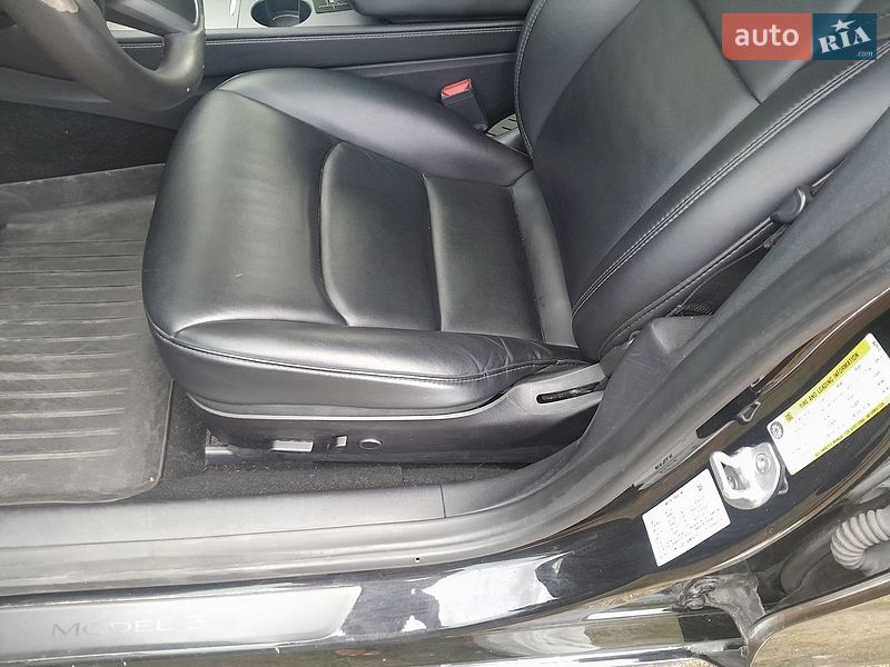 Седан Tesla Model 3 2022 в Черкасах фото 7 Седан Tesla Model 3 2022 в Черкасах