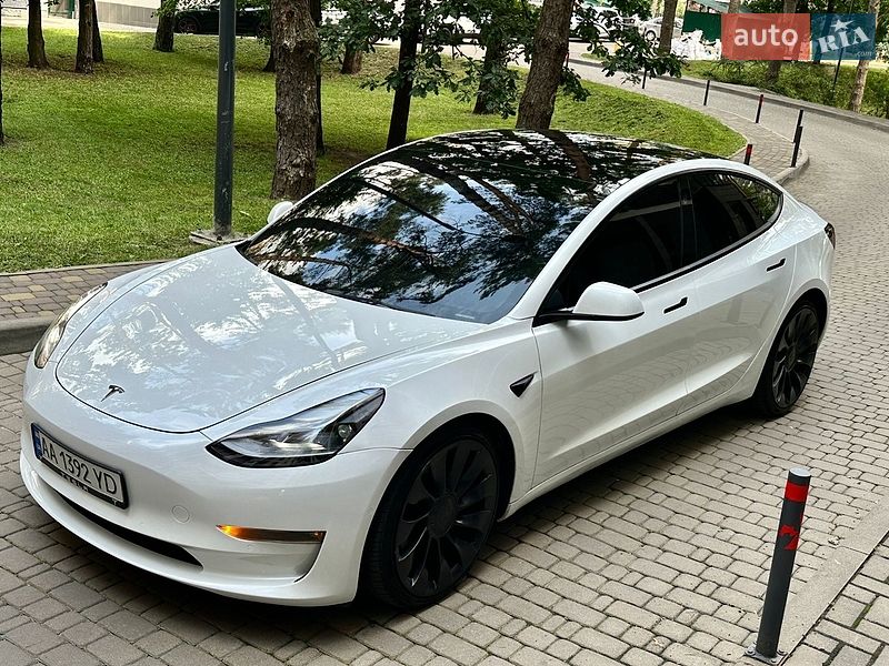 Седан Tesla Model 3 2022 в Броварах фото 3 Седан Tesla Model 3 2022 в Броварах
