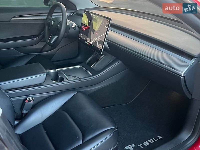 Седан Tesla Model 3 2021 в Харькове