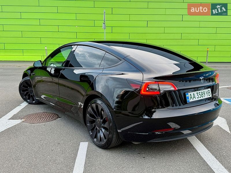 Седан Tesla Model 3 2023 в Киеве фото 22 Седан Tesla Model 3 2023 в Киеве