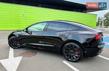 Седан Tesla Model 3 2023 в Киеве фото 25 Седан Tesla Model 3 2023 в Киеве
