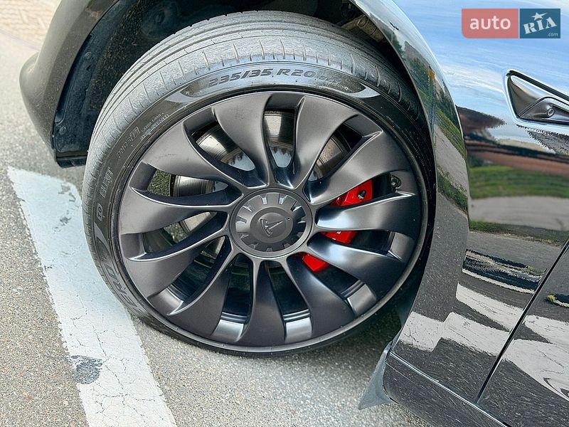 Седан Tesla Model 3 2023 в Киеве фото 27 Седан Tesla Model 3 2023 в Киеве