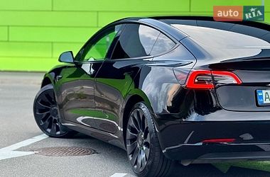 Седан Tesla Model 3 2023 в Киеве фото 26 Седан Tesla Model 3 2023 в Киеве