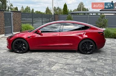 Седан Tesla Model 3 2019 в Луцке
