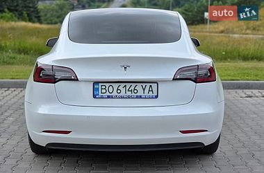 Седан Tesla Model 3 2021 в Тернополе