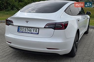 Седан Tesla Model 3 2021 в Тернополе