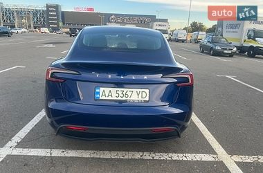 Седан Tesla Model 3 2024 в Киеве