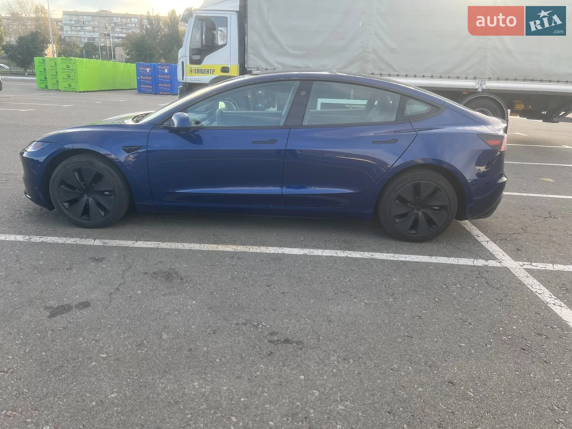 2024 Tesla Model 3 - мініатюра 8