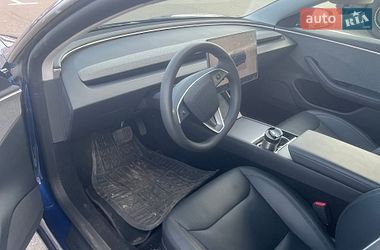 Седан Tesla Model 3 2024 в Киеве