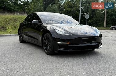 Седан Tesla Model 3 2019 в Днепре