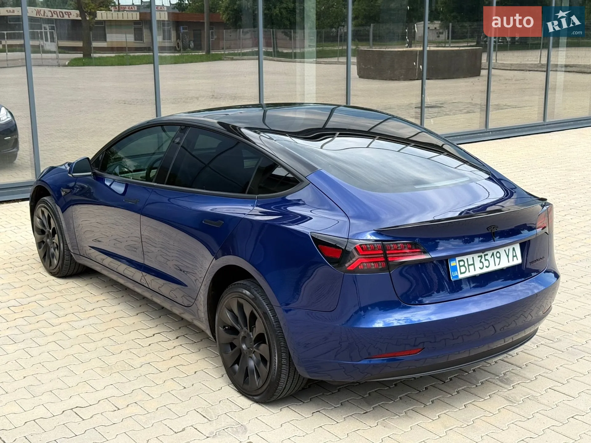 2019 Tesla Model 3 - мініатюра 8