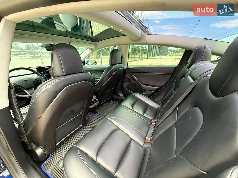 Седан Tesla Model 3 2019 в Одесі фото 13 Седан Tesla Model 3 2019 в Одесі