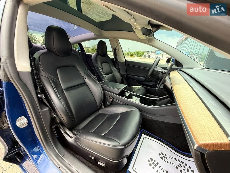 Седан Tesla Model 3 2019 в Одесі фото 14 Седан Tesla Model 3 2019 в Одесі