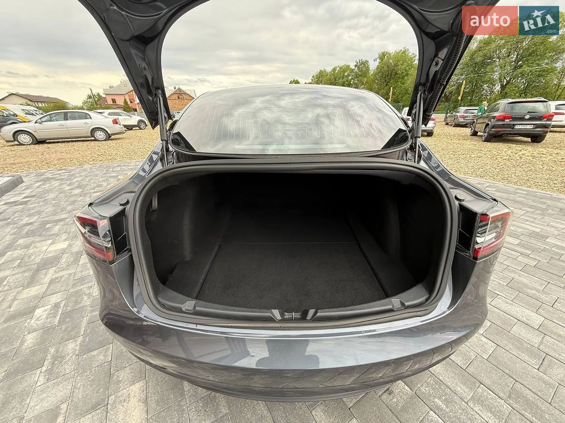 2020 Tesla Model 3 - мініатюра 29