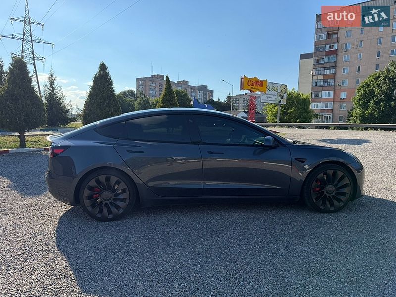 Седан Tesla Model 3 2023 в Александрие