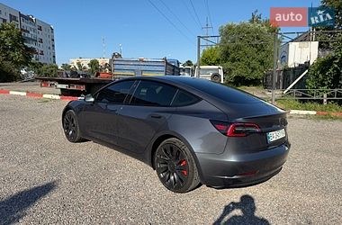 Седан Tesla Model 3 2023 в Александрие