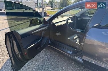 Седан Tesla Model 3 2023 в Александрие