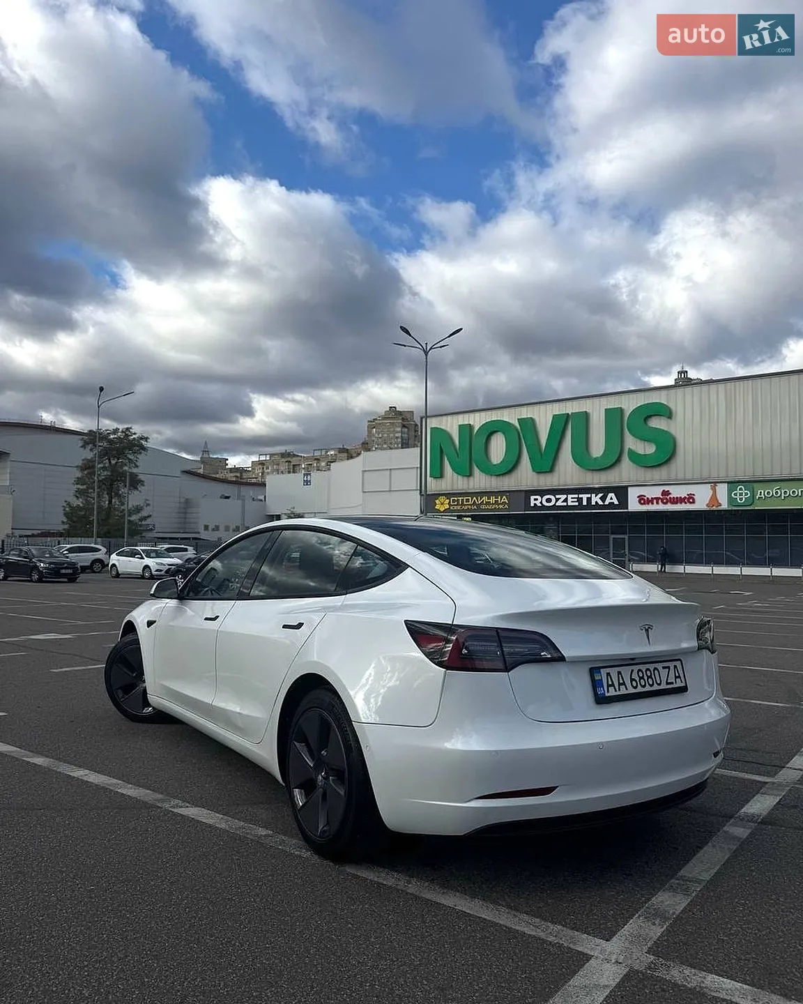 2021 Tesla Model 3 - мініатюра 4