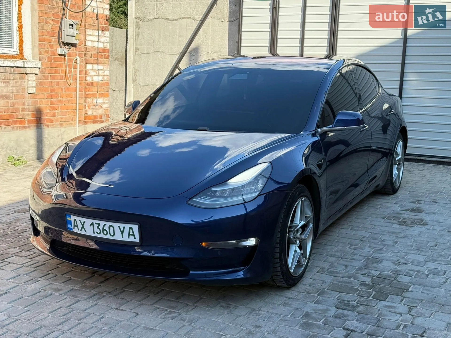 2019 Tesla Model 3 - мініатюра 3