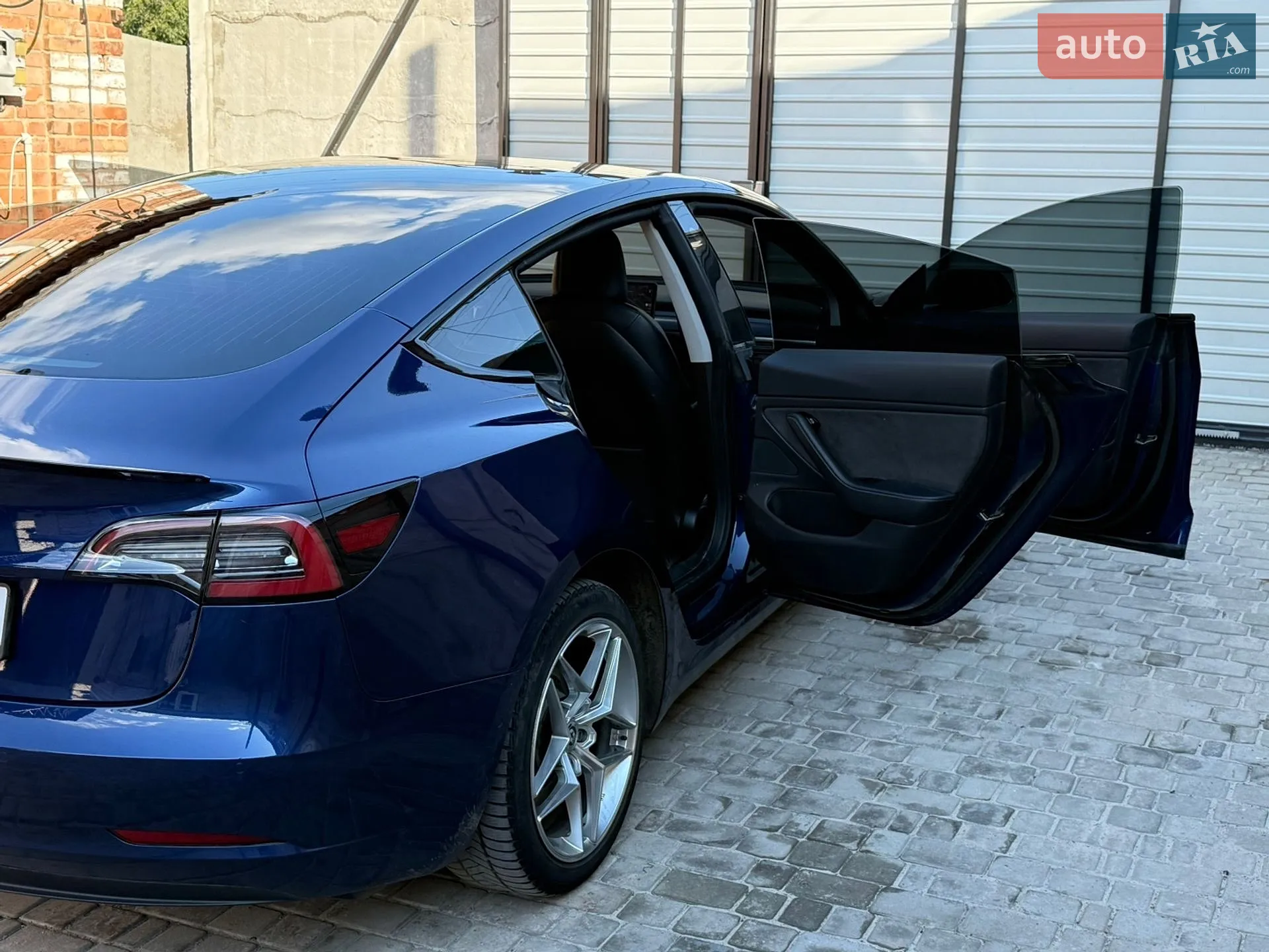 2019 Tesla Model 3 - мініатюра 9