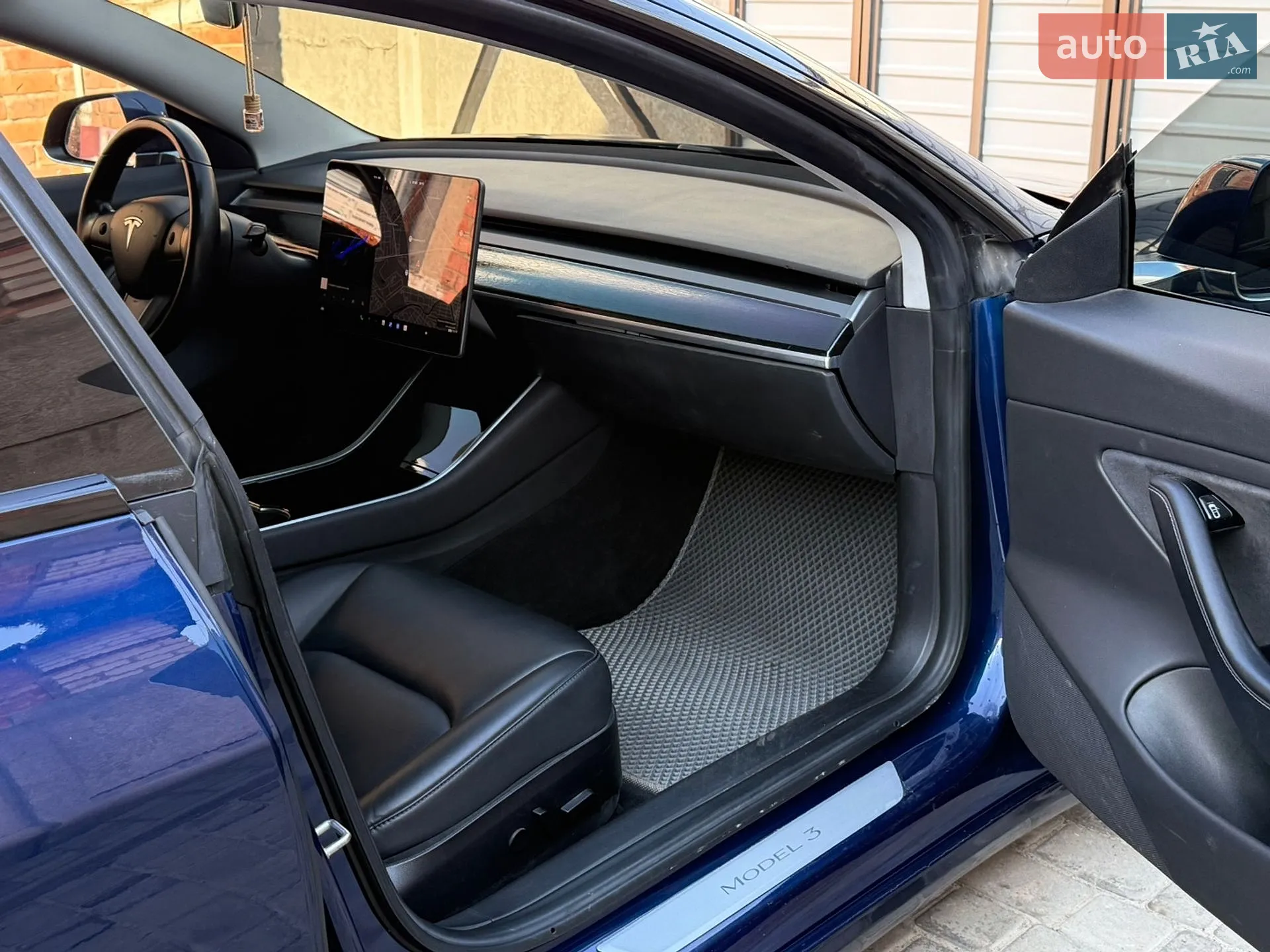 2019 Tesla Model 3 - мініатюра 12