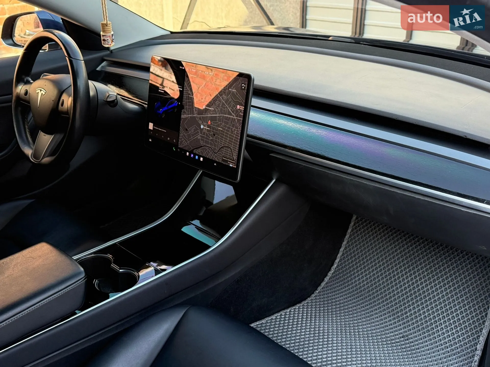 2019 Tesla Model 3 - мініатюра 15