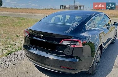 Седан Tesla Model 3 2018 в Луцьку