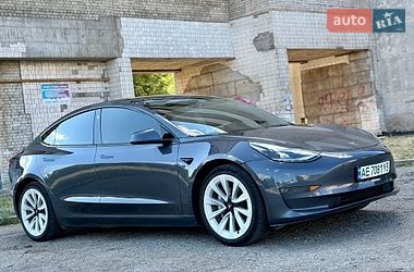 Седан Tesla Model 3 2022 в Каменском