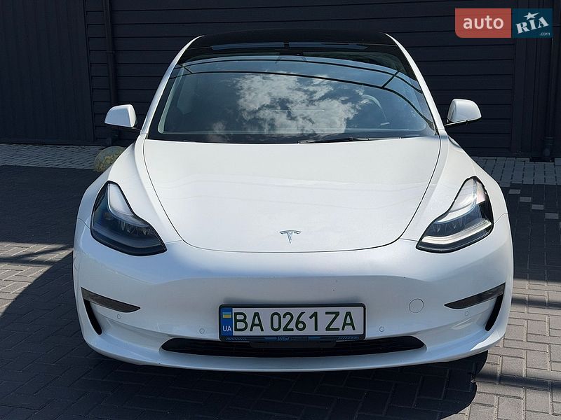 Седан Tesla Model 3 2022 в Кропивницком фото 2 Седан Tesla Model 3 2022 в Кропивницком