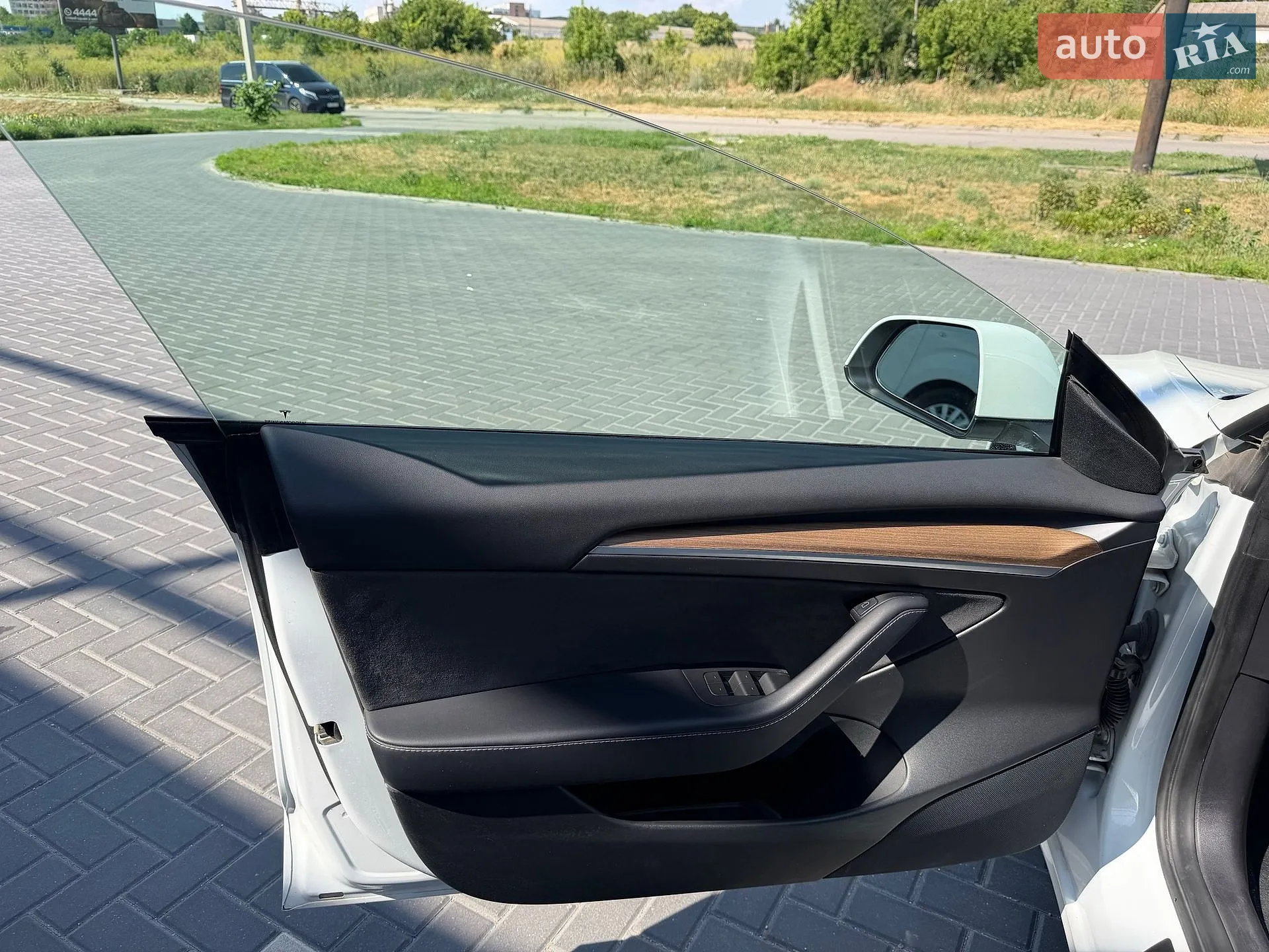 2022 Tesla Model 3 - мініатюра 16