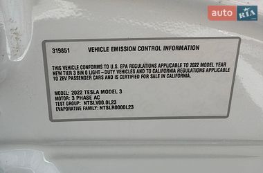 Седан Tesla Model 3 2022 в Кропивницком